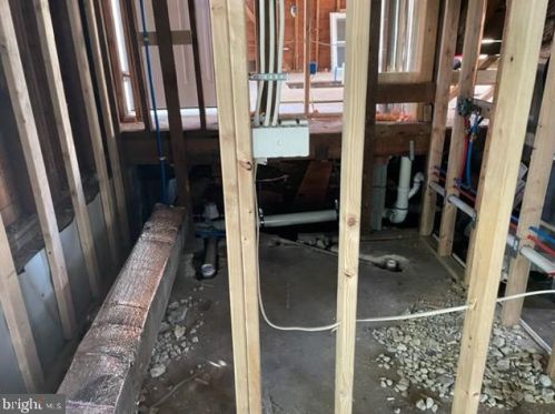 9 Shelton Ave, Trenton NJ  08618-1818 exterior