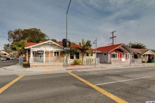 1371 Exposition Blvd, Los Angeles CA  90018-4530 exterior