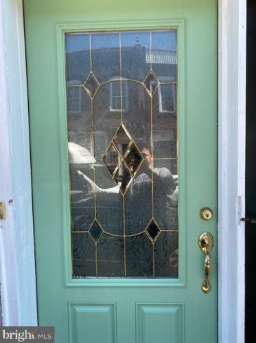 1709 19th St, Philadelphia PA  19145-2120 exterior