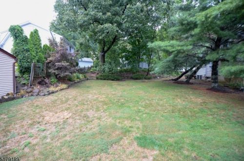 26 Pasadena Pl, Paterson NJ 07506-3413 exterior