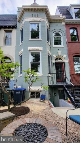 1337 Maryland Ave, Washington DC  20002-4407 exterior