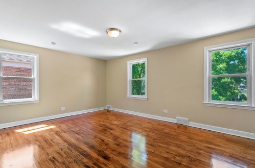 9847 Charles St, Chicago IL 60643-2105 exterior