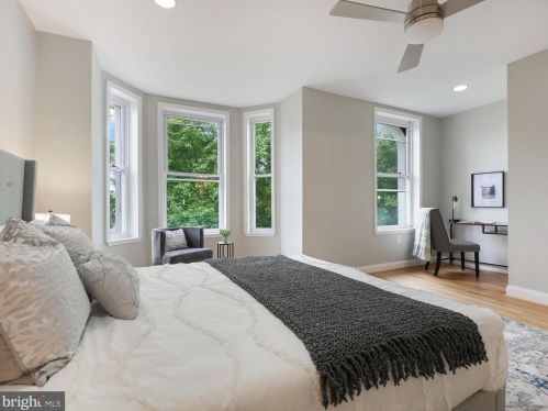 812 11 St, Washington DC 20002-3739 exterior