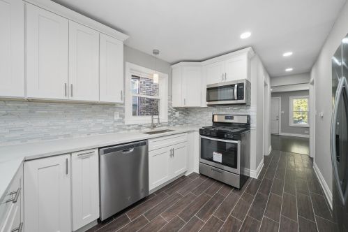 1019 Springfield Ave, Chicago IL  60624-4026 exterior