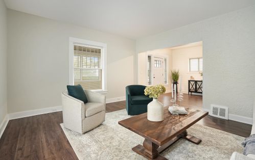 243 Dickinson St, Grand Rapids MI 49507-2559 exterior