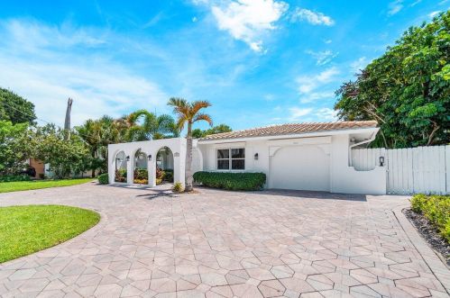 658 Palmetto Park Rd, Boca Raton FL  33486-3560 exterior