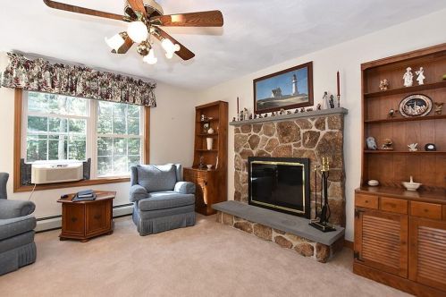 1 Catalpa Way, Coventry, RI 02816-6468