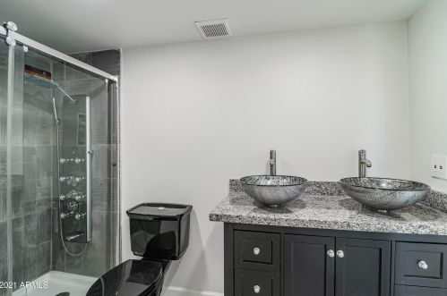 6002 44th St, Phoenix AZ 85032-4202 exterior