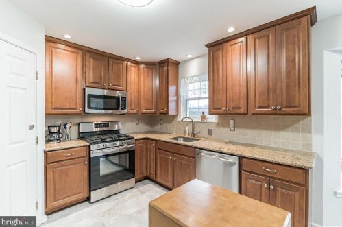 62 Presidential Dr, Limerick PA  19468-3461 exterior