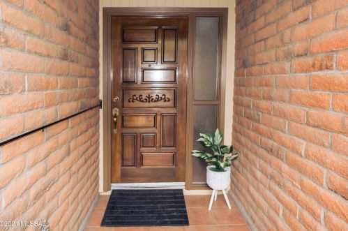 1719 Dalehaven Cir, Tucson, AZ 85704-0934