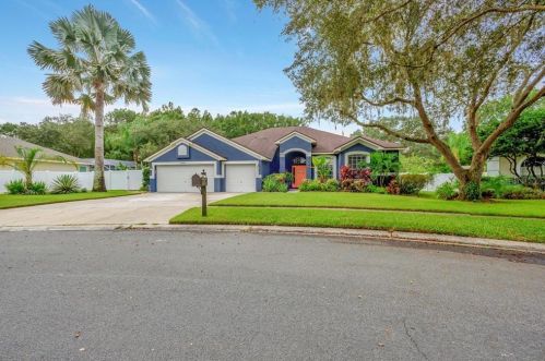 15410 Heathridge Dr, Tampa, FL 33625-1638