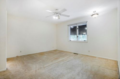 2315 Radcliff Vlg Dr, Grand Rapids MI 49546-5758 exterior