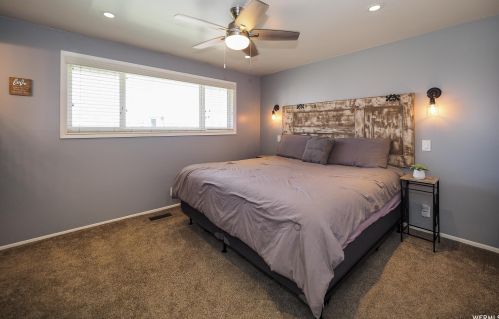 2820 7180, Taylorsville UT 84084-2921 exterior