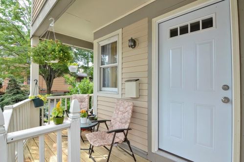 109 De Pasquale Ave, Providence, RI 02903-1537