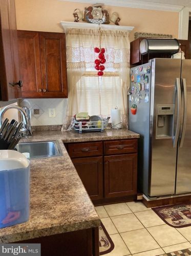 840 Riverside Ave, Trenton NJ 08618-5237 exterior