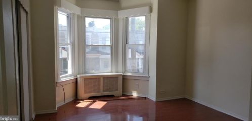 3833 6th St, Philadelphia PA  19140-3326 exterior