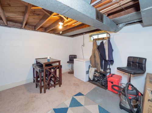 5269 Keyes Dr, Kalamazoo MI 49004-2613 exterior