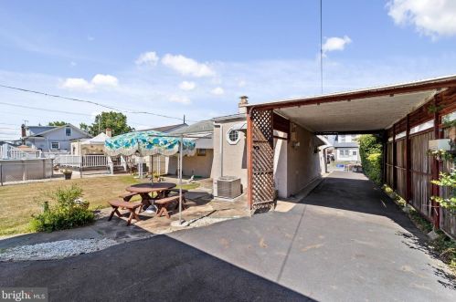 9215 Jackson St, Philadelphia PA 19148-3120 exterior