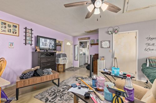 3732 Crocus Dr, Phoenix AZ 85053-5316 exterior