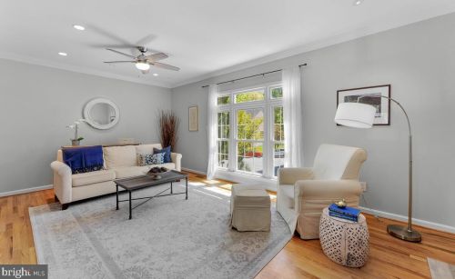 8909 Ellsworth Ct, Silver Spring, MD 20910-4356