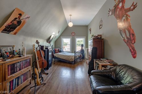 4845 Ellis Ave, Chicago IL 60615-5008 exterior