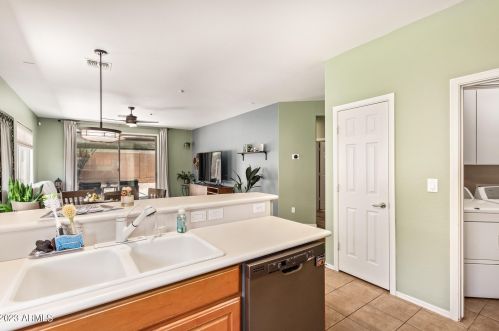 40309 Bell Meadow Trl, Phoenix AZ  85086-2994 exterior