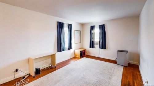 2 Lenox Ave, Mount Vernon NY 10552-2407 exterior