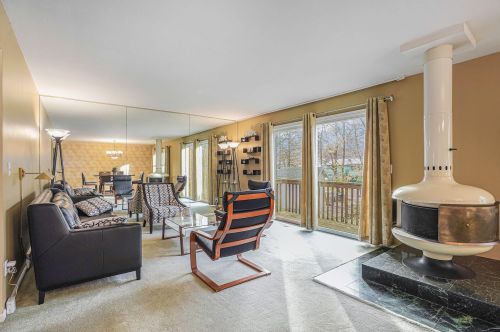 4787 Grenadier Dr, Wyoming MI exterior