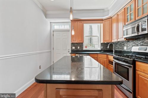 1728 Dickinson St, Philadelphia PA  19146-4757 exterior