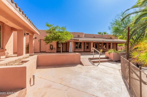 16402 40 Pl, Phoenix AZ 85050-8973 exterior