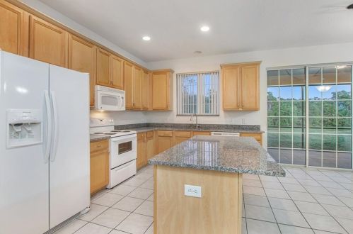 11145 Golden Silence Dr, Riverview, FL 33579-2344