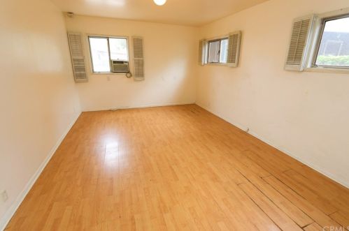 215 Princeton Ave, Fullerton CA 92831-3818 exterior