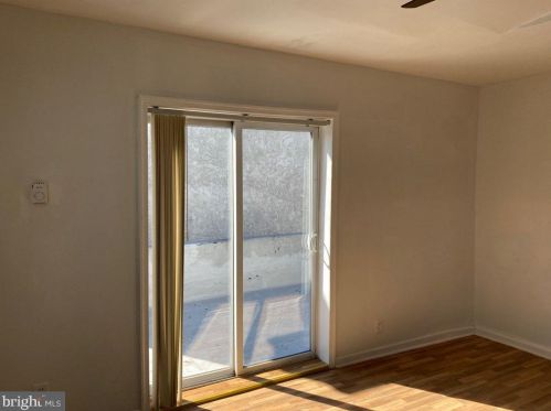 1442 22nd St, Philadelphia PA  19146-4242 exterior