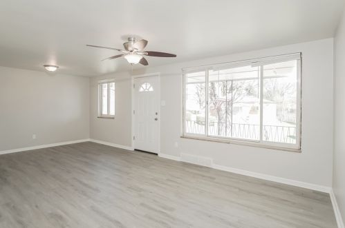 257 Bost Dr, Pittsburgh PA  15122-2510 exterior