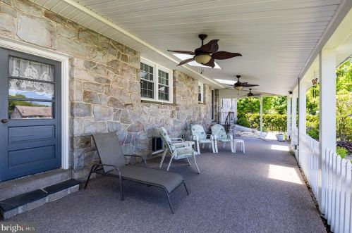 237 Keim St, Pottstown PA  19464-6029 exterior