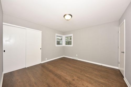 5712 93, Milwaukee WI 53227-1526 exterior