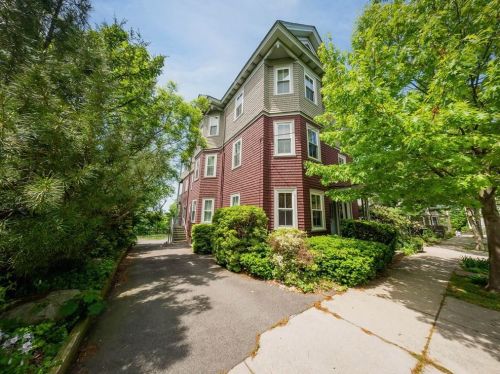 128 Congdon St, Providence RI  02906-1413 exterior