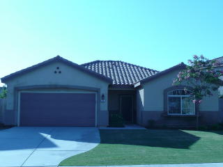 3201 Campfire Dr, Bakersfield, CA 93312-3353
