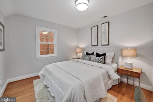 4401 Burlington Pl, Washington DC  20016-4421 exterior