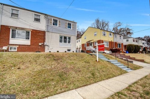 11822 Valleywood Dr, Silver Spring, MD 20902-2233