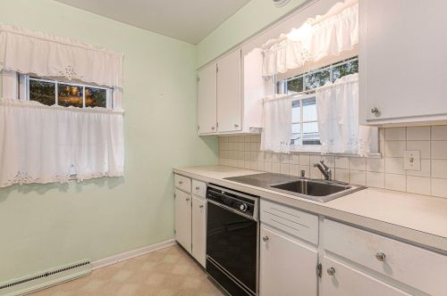 2335 Sharon Ave, Wyoming MI exterior