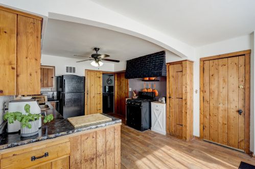 5545 57, Milwaukee WI 53218-3230 exterior