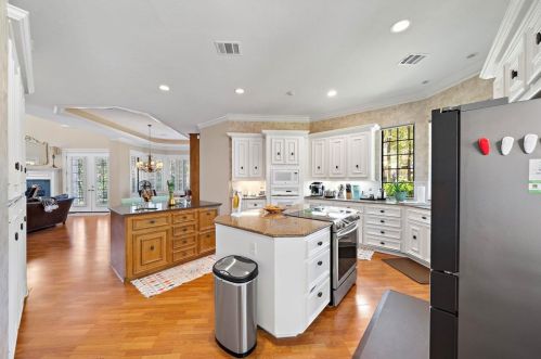 13413 Northshore Dr, Montgomery TX 77356-5436 exterior