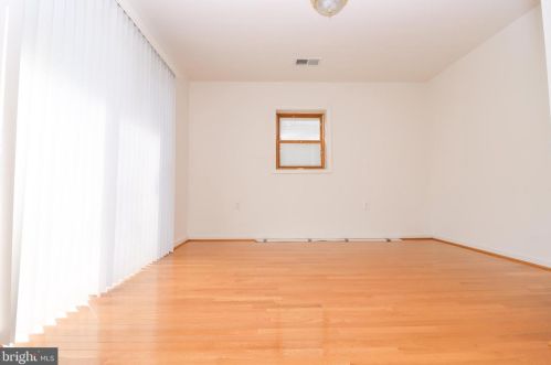 5469 Marlin St, Rockville MD 20853-3608 exterior