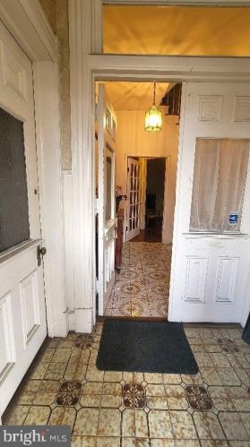 359 Hamilton Ave, Trenton NJ 08609-2711 exterior