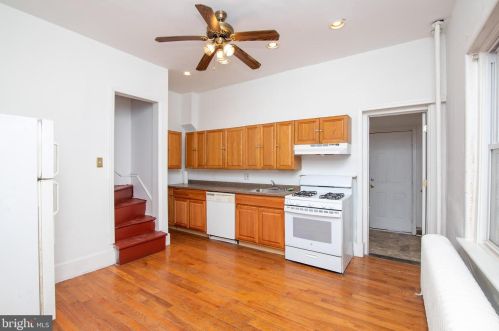 5032 Hazel Ave, Philadelphia PA 19143-1621 exterior