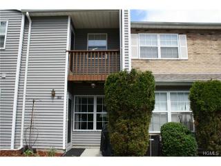 105 Jimal Dr, Middletown, NY 10940-3654