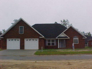 411 Continental Dr, Sumter SC  29154-4717 exterior