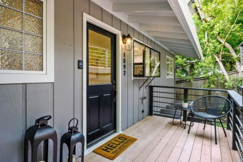 1097 California Ave, Mill Valley, CA 94941-3414