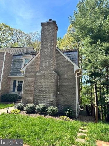 9416 Bentridge Ave, Rockville, MD 20854-2870